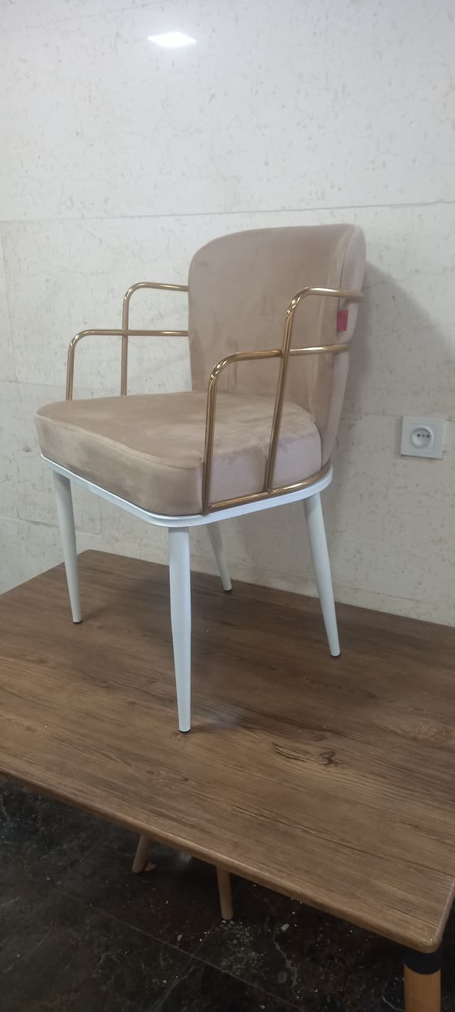 صندلی اپن پلانتر پایه کوتاه