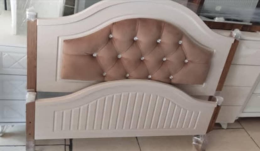 تختخواب تکنفره منحنی لمسه